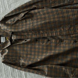 Boys Burberry shirt size M